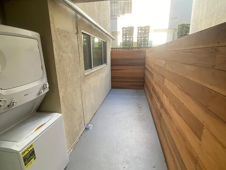 170 North Crescent Street — Photo 37