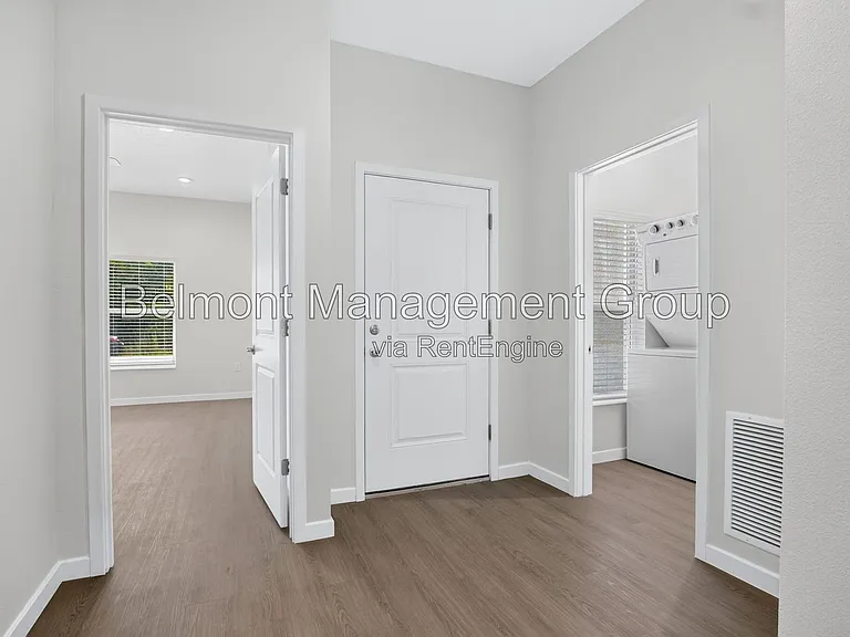 630 NW 59th Ave #2 — Photo 15