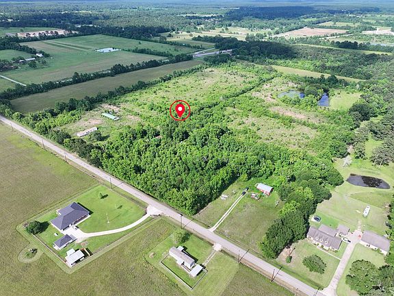 3rd image of 824 County Road 2268