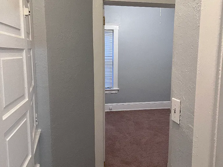 9610 Pierpont Ave #1 — Photo 8