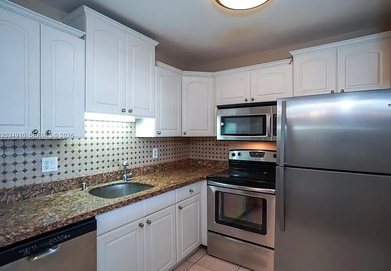 2200 Springdale Blvd #214 — Photo 11