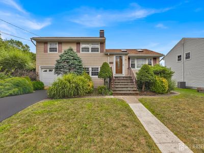 47 Marlboro Ln, Colonia, NJ, 07067