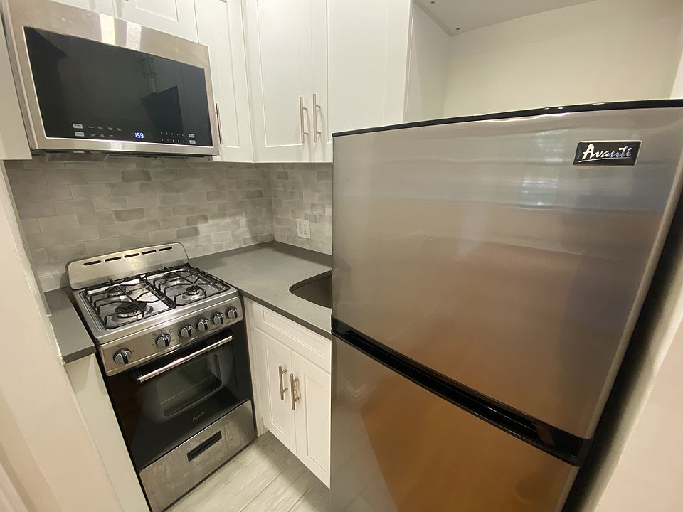 1st image of 1728 2nd Ave APT 1A