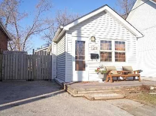122 Harding Blvd, Toronto, ON M1N 3E2