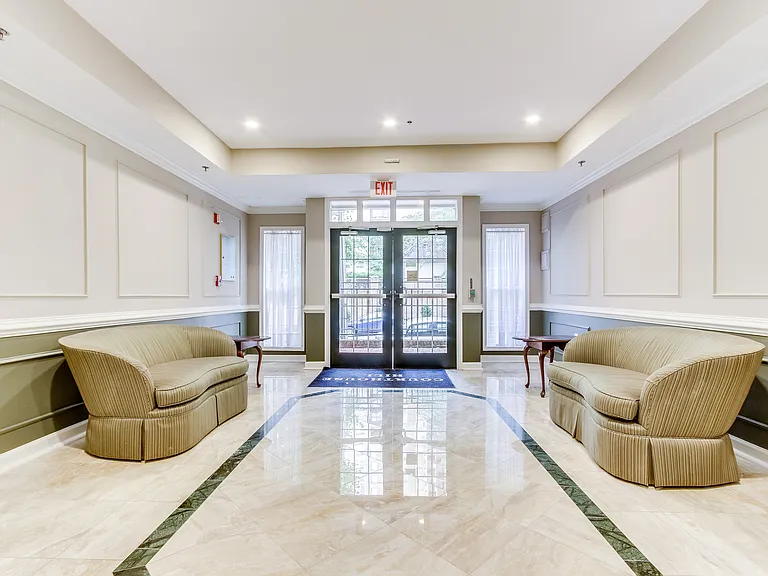 1320 N Wayne Street Lobby Entrance