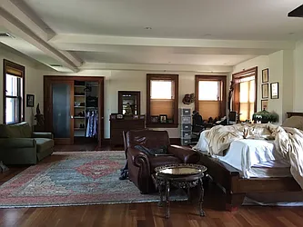 Rented by Ready Group