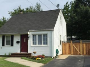 19 Hopkins Ter, Hazlet Township, NJ