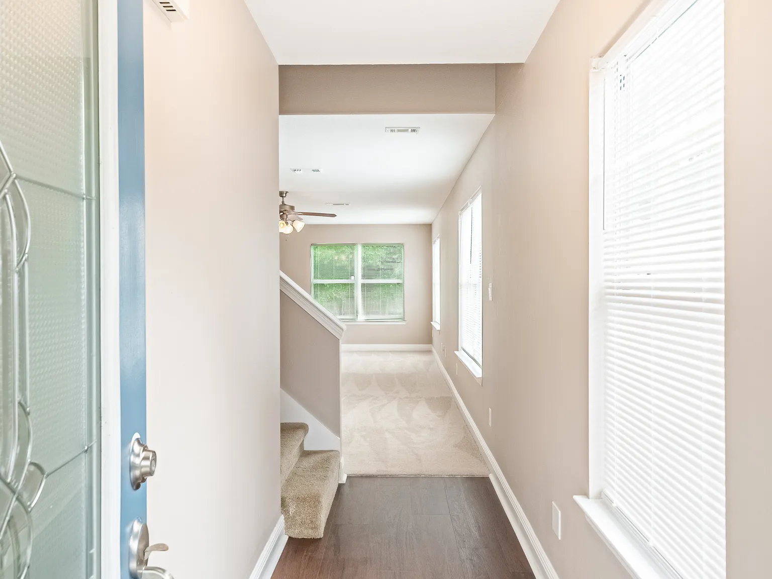 4 bed, 1856 sqft, $2,500 — Photo 3