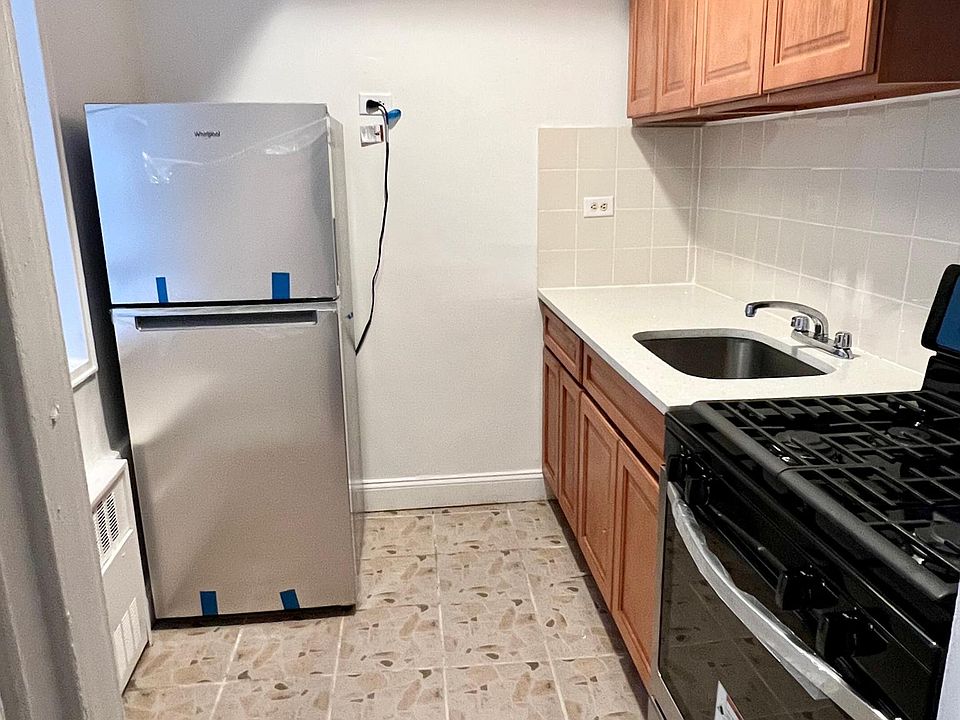 1st image of 14201 41st Ave APT 109