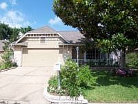 1st image of 3226 Knoll West Dr