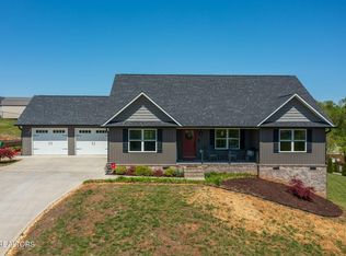 2045 Kings View Loop, Seymour, TN 37865