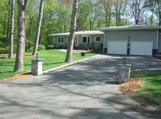 160 Westport Rd, Wilton, CT 06897