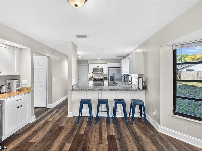 1576 Beechwood Trl — Photo 14