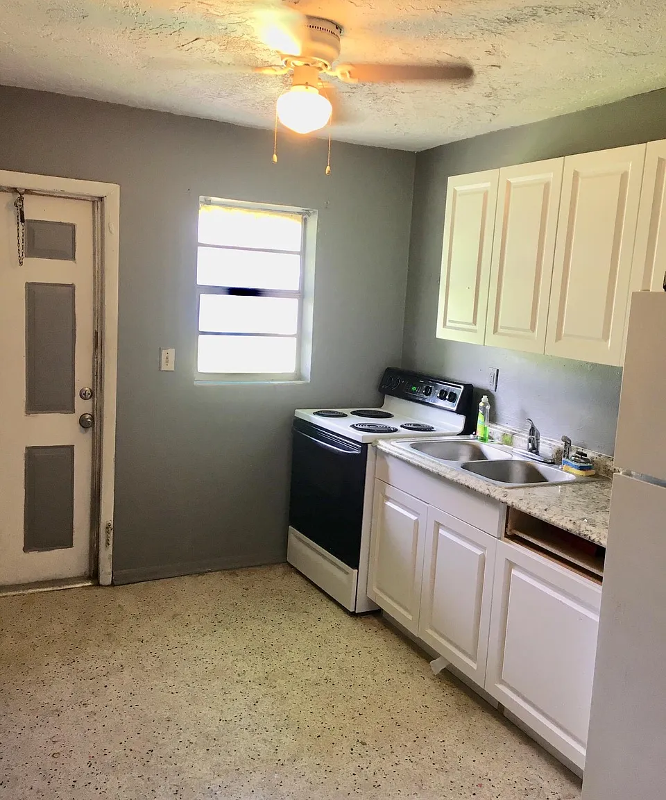 1405 Edgewood Ter., Unit A - A — Photo 3