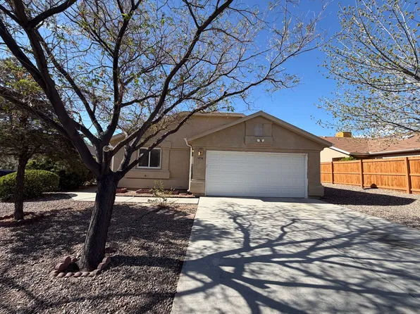 5756 Carmen Rd NW, Albuquerque, NM 87114