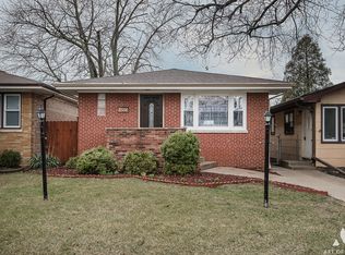 8556 Parkside Ave, Burbank, IL