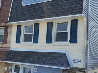 9956 Bridle Rd, Philadelphia, PA 19115