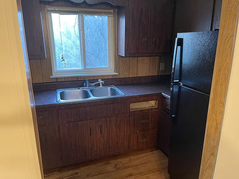2824 Italy Rd — Photo 4