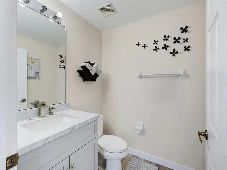 431 Vizcay Way — Photo 17