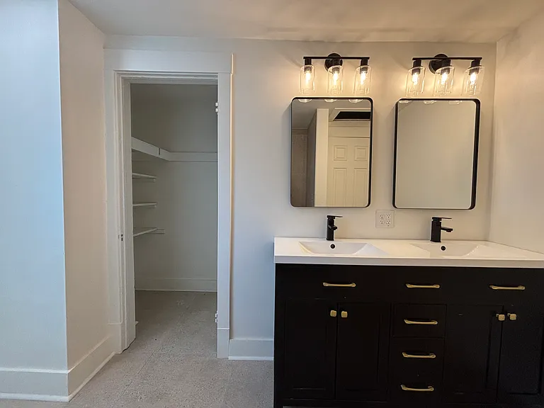 3343 Baltimore Ave — Photo 9