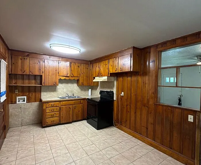 4410 Brooktree Dr — Photo 21