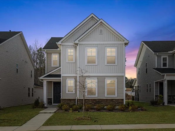 271 Edge Of Auburn Blvd, Raleigh, NC 27610