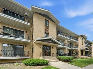 9649 S Harlem Ave APT 3C, Chicago Ridge, IL 60415