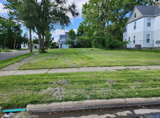12 Edison St, Pontiac, MI 48342