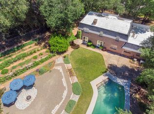 4050 Alta Campo Dr, Redding, CA 96002