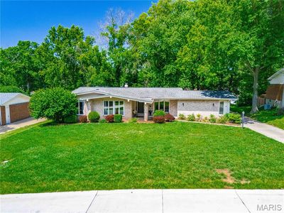 341 Elmcrest Dr, Ballwin, MO, 63011