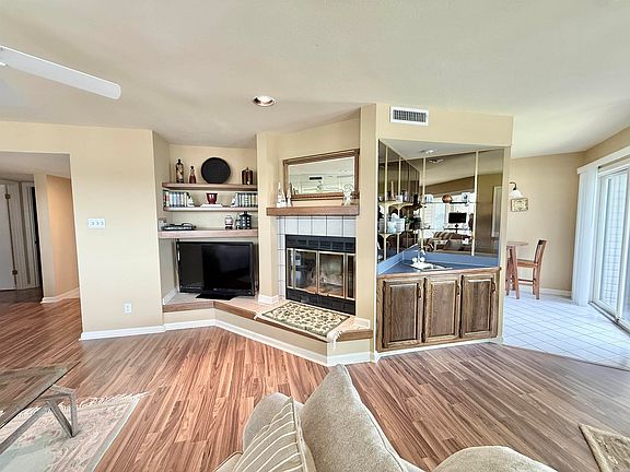 2nd image of 101 Long Island Dr APT 904