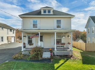 124 E Main St, Tilton, NH 03276