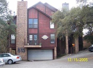 513 S Park Dr APT 202, Austin, TX 78704