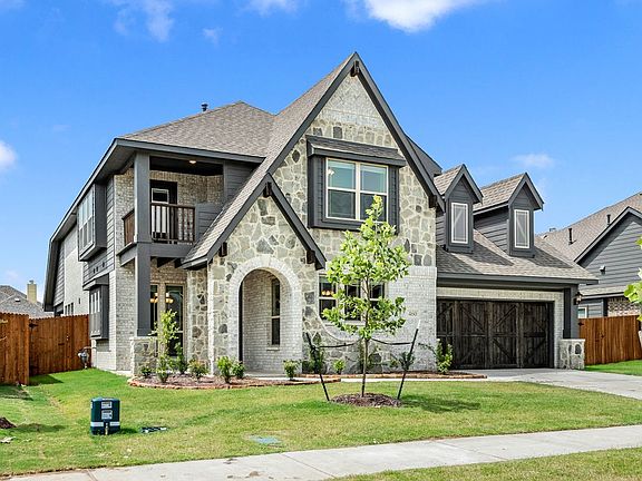 4th image of 460 Brushwood Ln