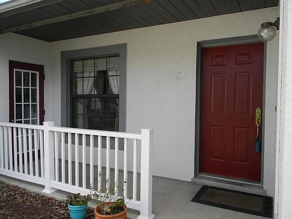 3rd image of 5045 Winchester Dr
