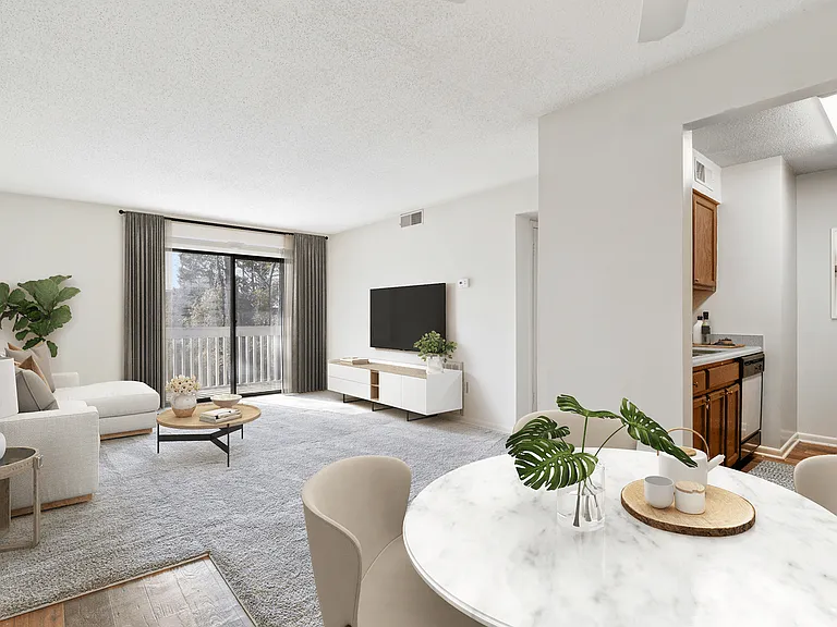 Eastchester Ridge Apartments — Photo 18