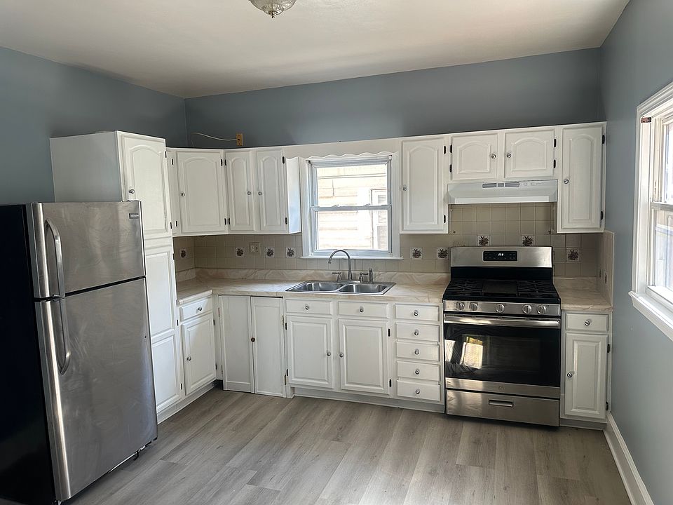 1st image of 7 Gayland St #2G