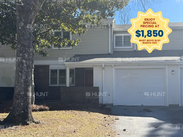 7 Taft Ct, Havelock, NC 28532