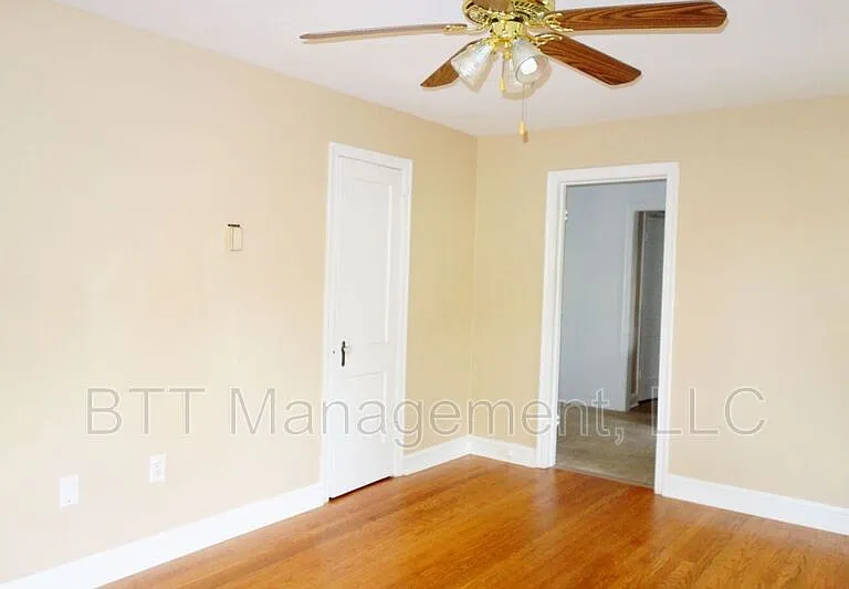 8206 Greenwood Ave #5 — Photo 25