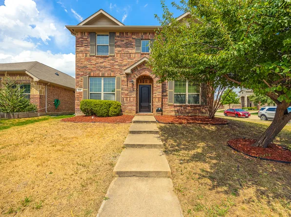 9137 Holliday Ln, Aubrey, TX 76227