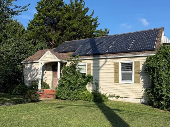 827 E Division St, Dover, DE 19901