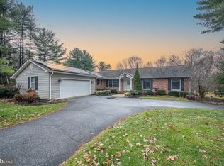 1103 Cape Ct, Sykesville, MD 21784