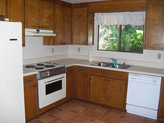 4th image of 412 Mount Olympus Ave SE