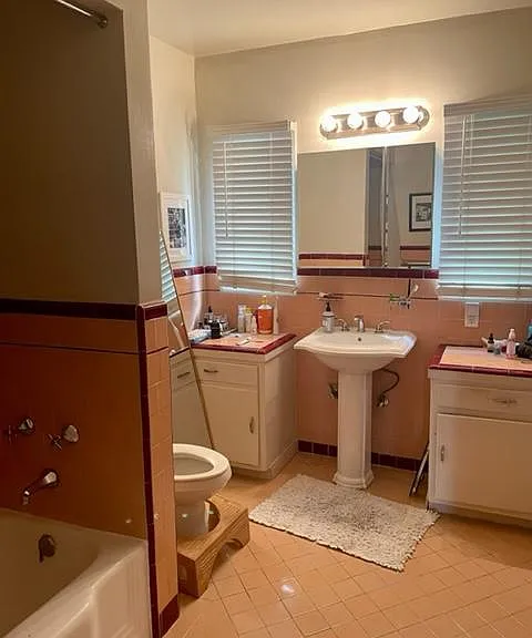 1226 S Longwood Ave #1226 — Photo 19
