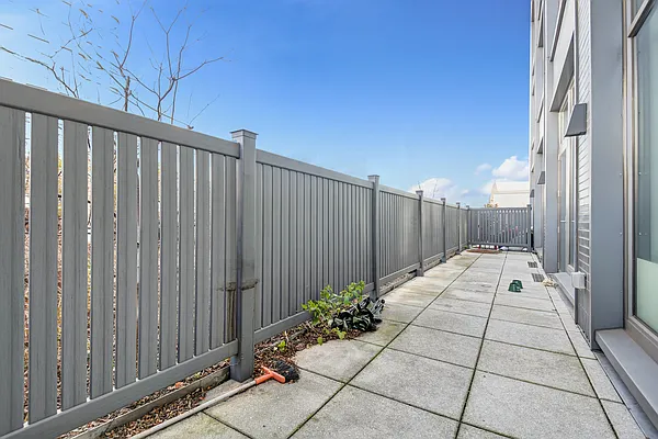 Rented by Compass | media 5