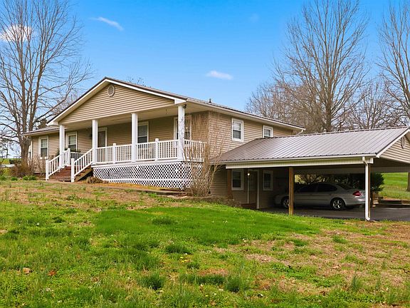 3rd image of 3033 Carrico Rd
