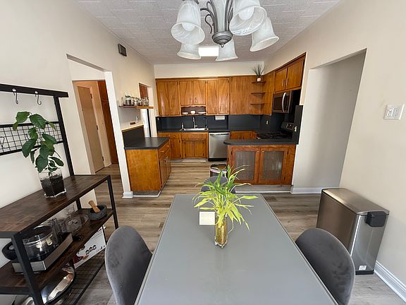 5th image of 3 Chester Ave #2