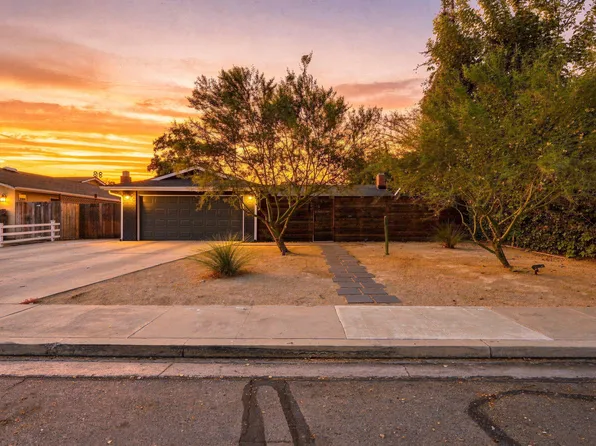 1925 S San Joaquin Drive, Visalia, CA 93277