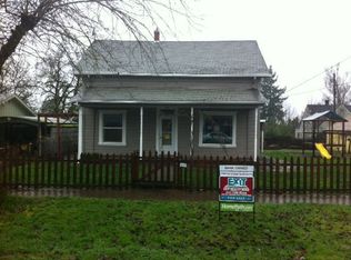429 N Kutch St, Carlton, OR