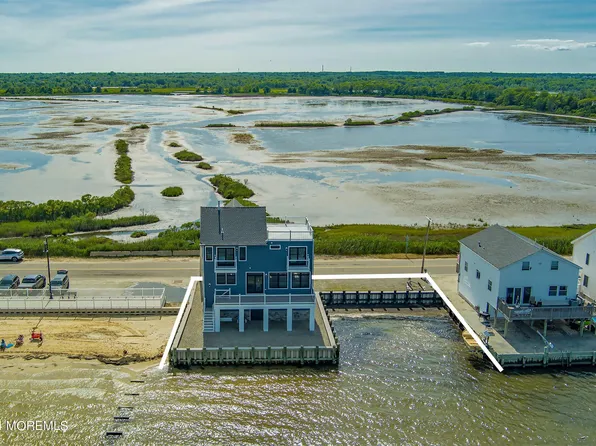 363 Bay Shore Drive, Barnegat, NJ 08005